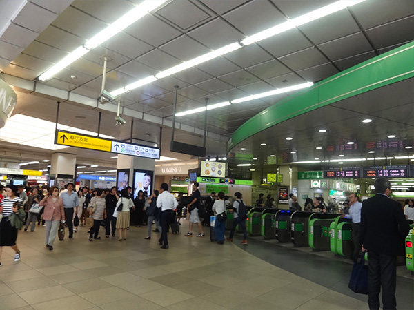 新宿駅南口改札
