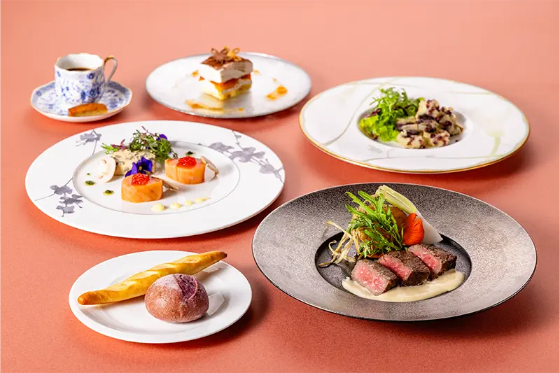 <2026年9月1日～11月30日>2種類の前菜と国産牛、魚料理が愉しめる 全4品コース